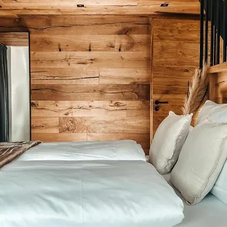 3bdr Splendid Chalet With Sauna And Hot Tub