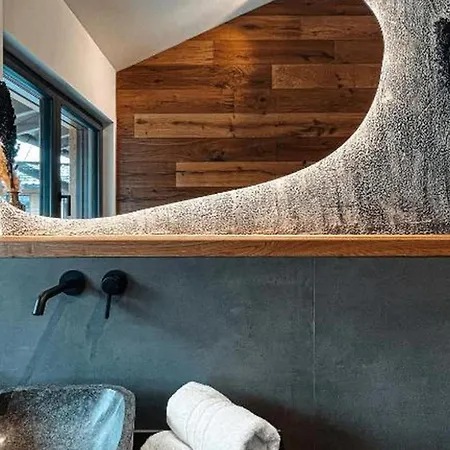 3bdr Splendid Chalet With Sauna And Hot Tub 빌라 *